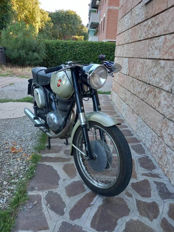 Gilera 175 super 202 (2)