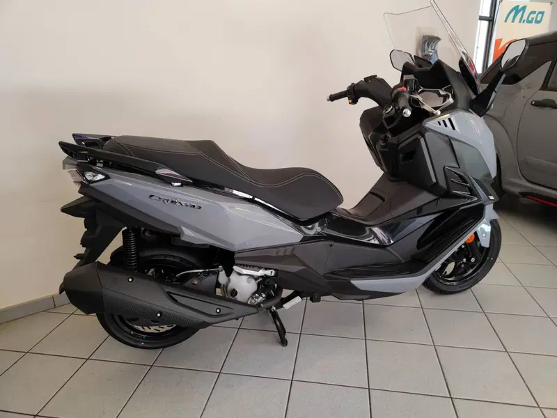 Sym Cruisym 300 E5+ (2025 - 26) (7)