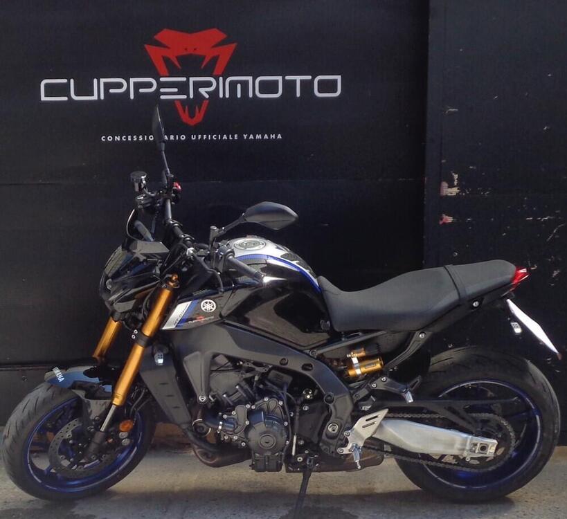 Yamaha MT-09 SP (2021 - 23) (4)