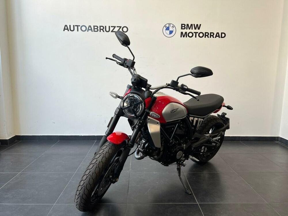 Ducati Scrambler 800 Icon (2023 - 24) (2)