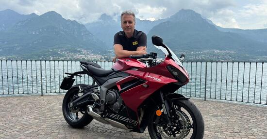 Triumph Daytona 660: sport quotidiano [VIDEO]