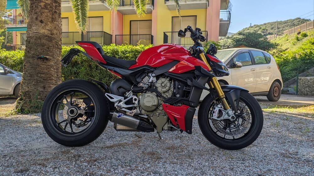 Ducati Streetfighter V4 1100 S (2021 - 22) (2)