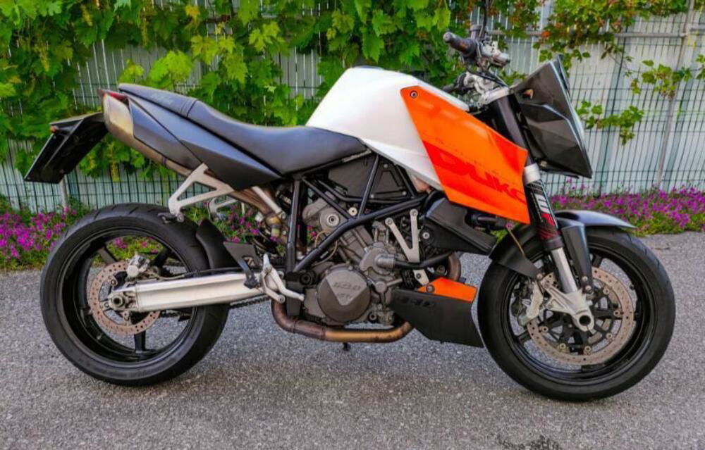 KTM 990 Super Duke (2007 - 11)