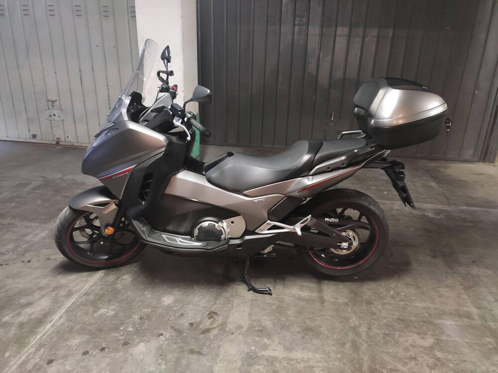 Honda Integra 750 DCT (2016 - 17) (5)