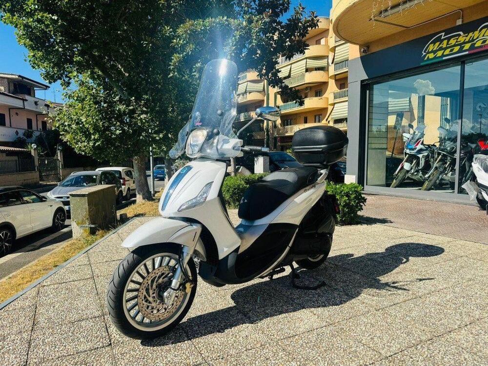 Piaggio Beverly 300 S i.e. ABS-ASR (2016 - 20) (3)