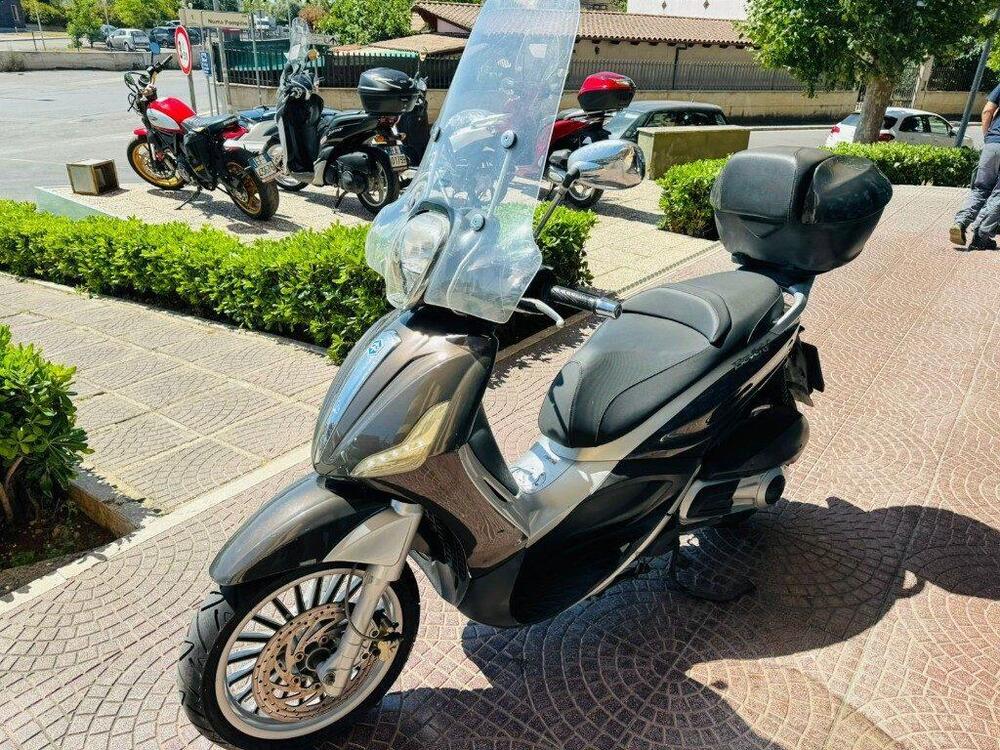 Piaggio Beverly 300 i.e. (2010 - 16) (3)