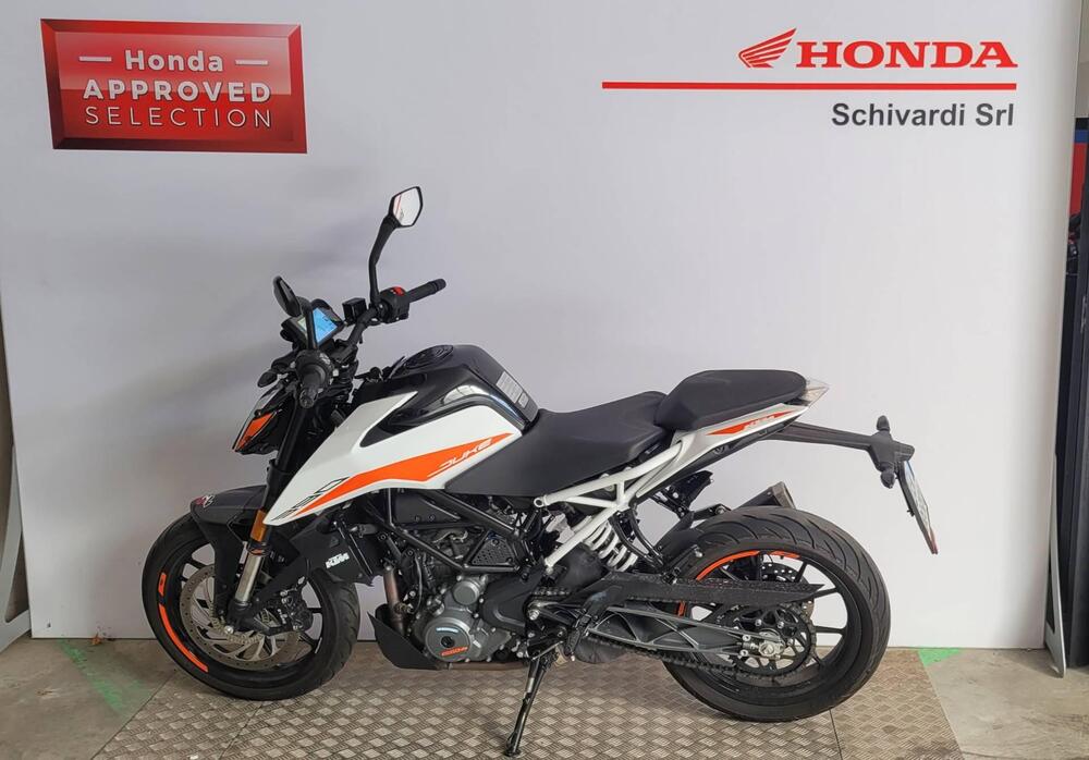 KTM 390 Duke (2021 - 23)