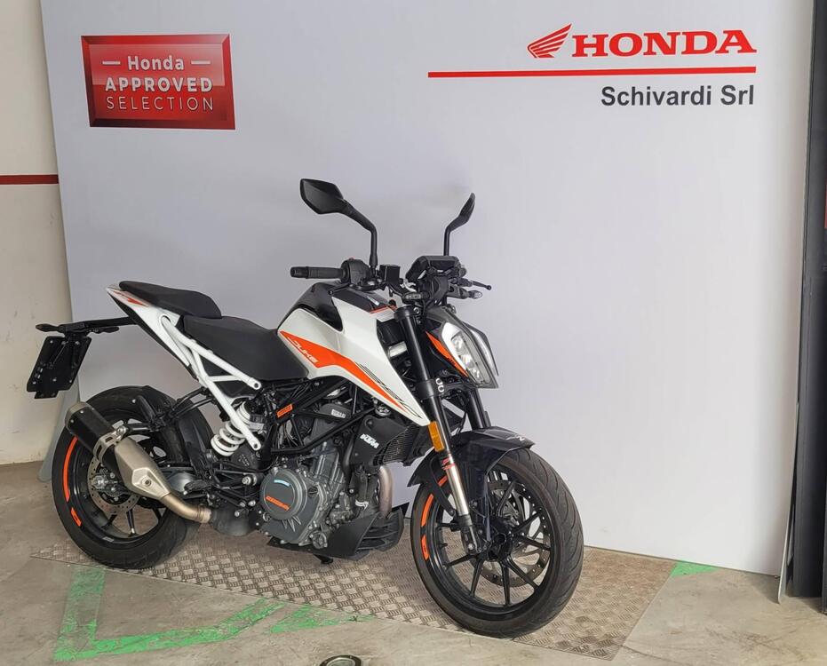 KTM 390 Duke (2021 - 23) (3)