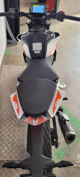 KTM 390 Duke (2021 - 23) (4)