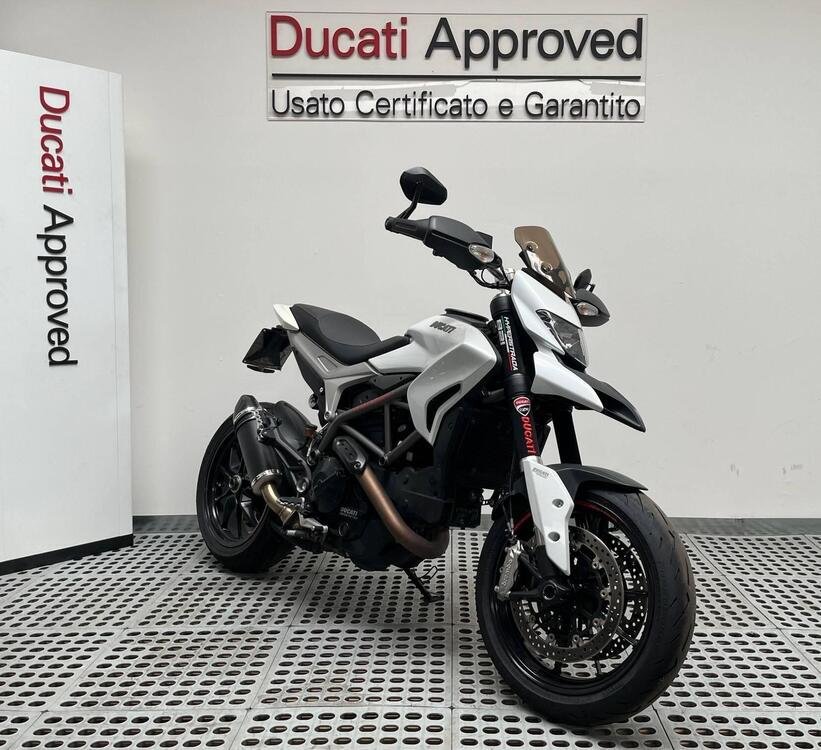 Ducati Hyperstrada 821 (2013 - 15) (2)