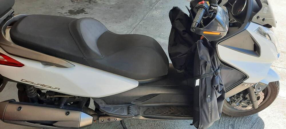 Kymco Downtown 300i ABS (2009 - 17) (3)