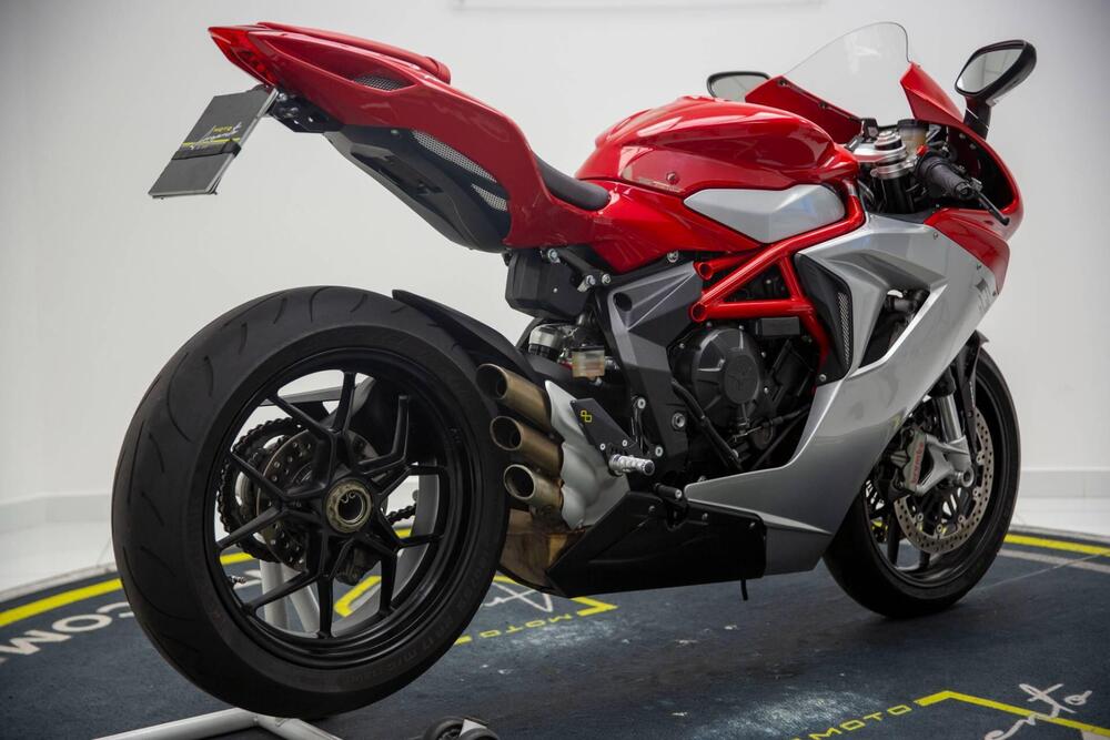 MV Agusta F3 800 EAS ABS (2013 - 17) (4)