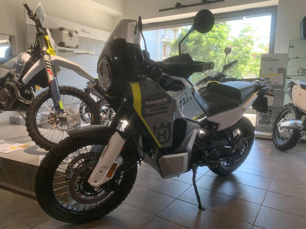 Husqvarna Norden 901 (2022 - 24) (3)