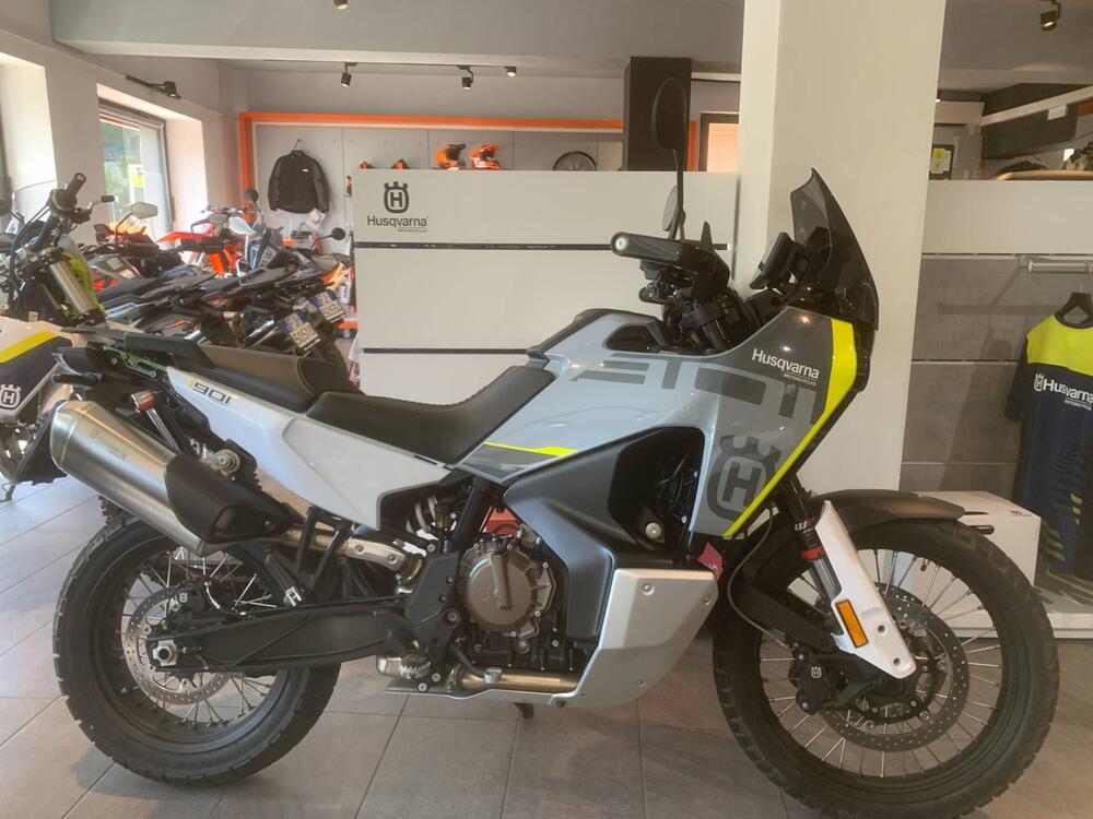 Husqvarna Norden 901 (2022 - 24) (2)