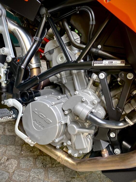 KTM 990 Supermoto R (2012 - 13) (3)