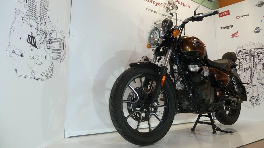 Royal Enfield Meteor 350 Supernova (2021 - 24) (5)