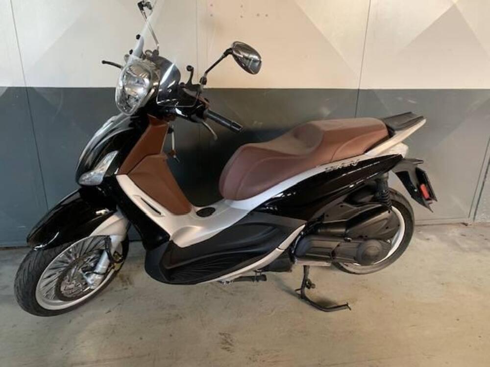 Piaggio Beverly 300 i.e. ABS-ASR (2016 - 20)