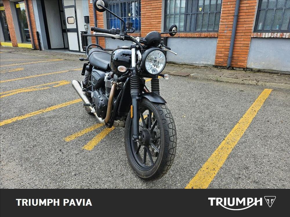 Triumph Street Twin 900 (2021 - 22) (2)