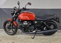 Moto Guzzi V7 Stone (2021 - 24) usata