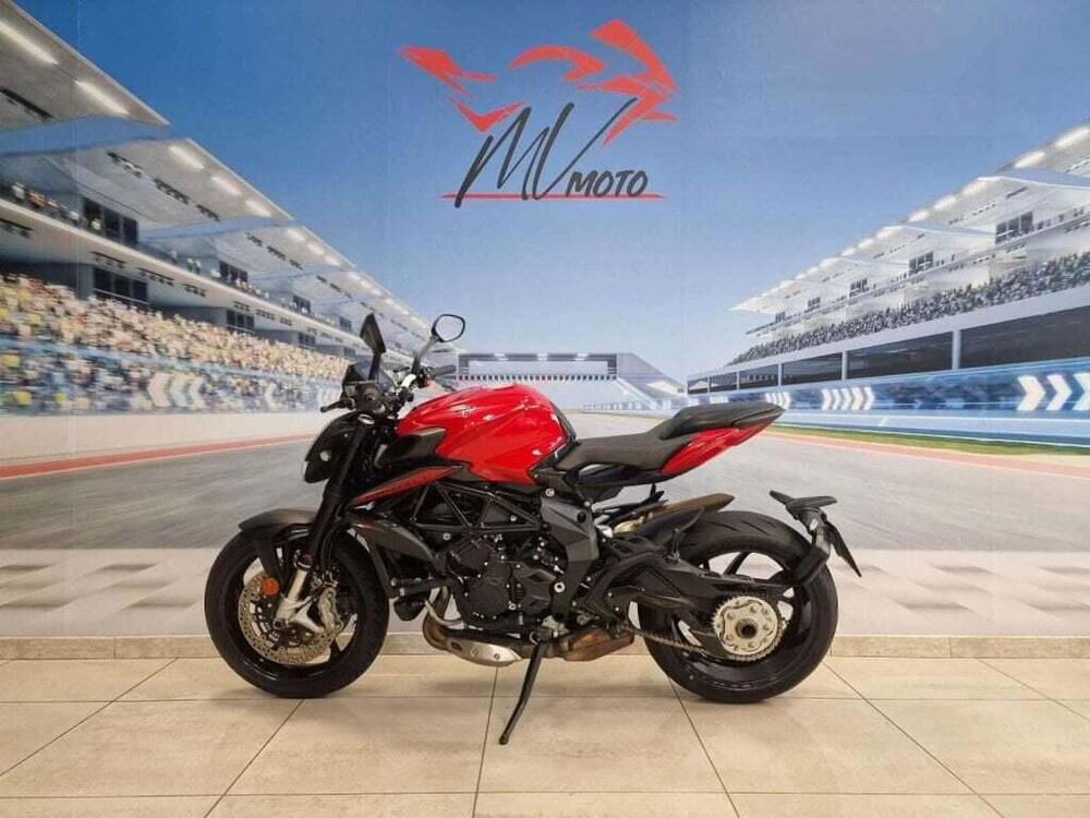 MV Agusta Brutale 800 Rosso (2021 - 23) (3)