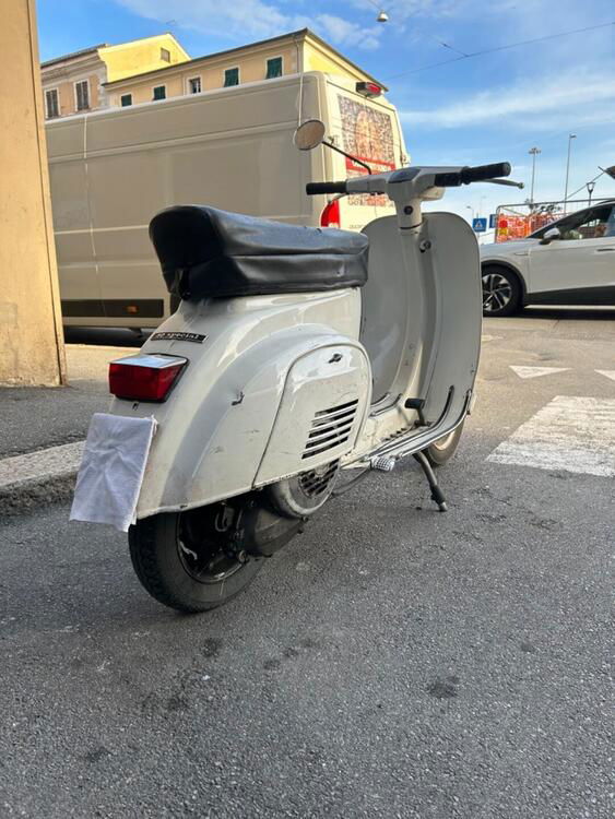 Piaggio Vespa 50 special (3)