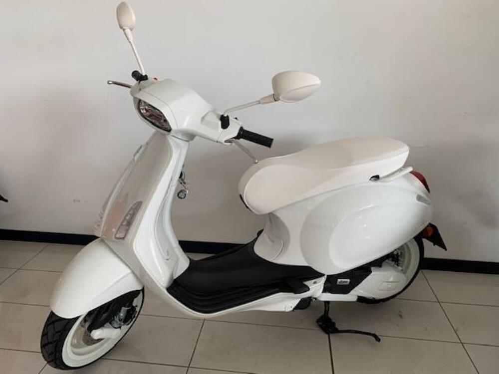 Vespa Sprint 50 Sport (2023 - 24)