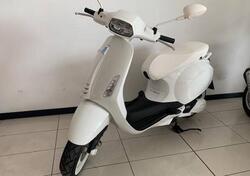 Vespa Sprint 125 Sport (2023 - 24) nuova