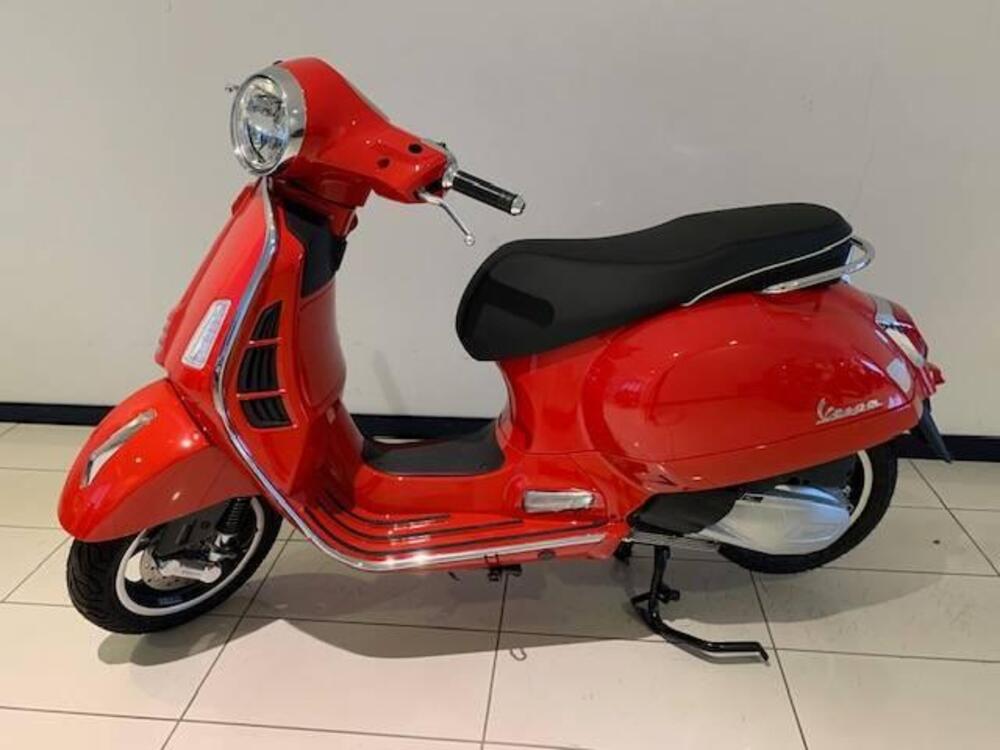 Vespa GTS 300 Super (2023 - 24)