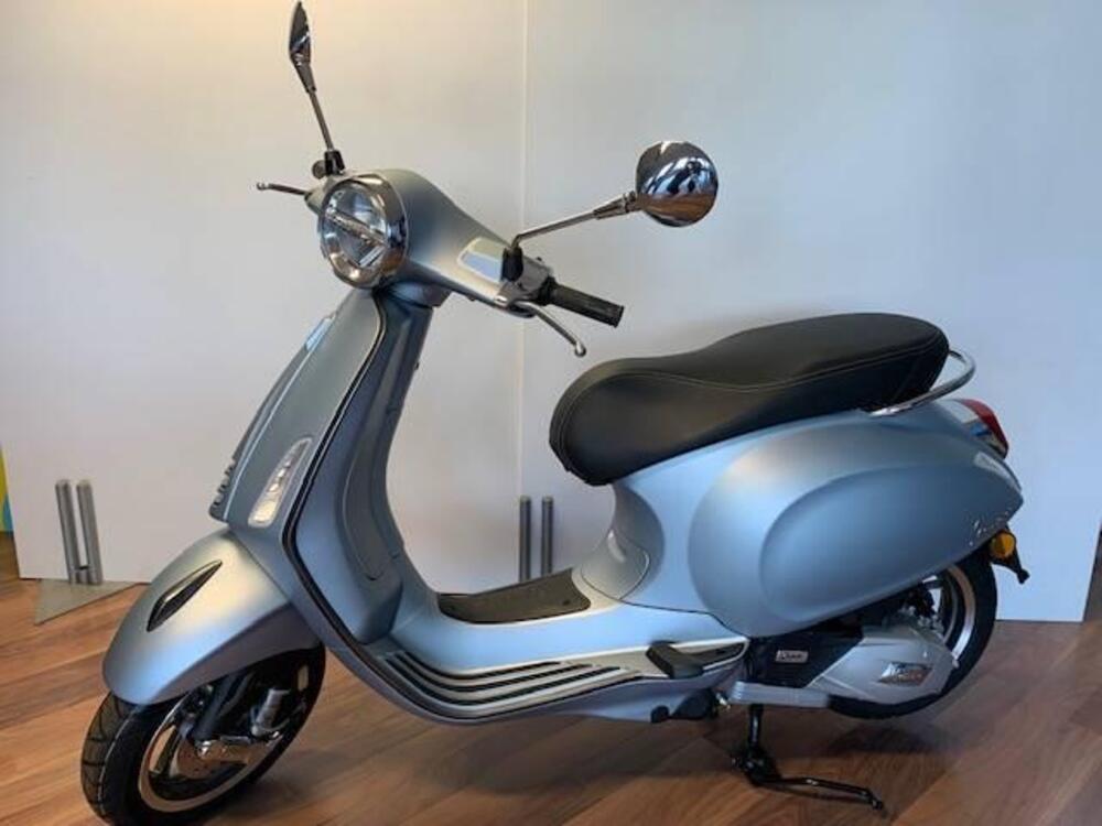 Vespa Primavera 125 Sport (2023 - 24)