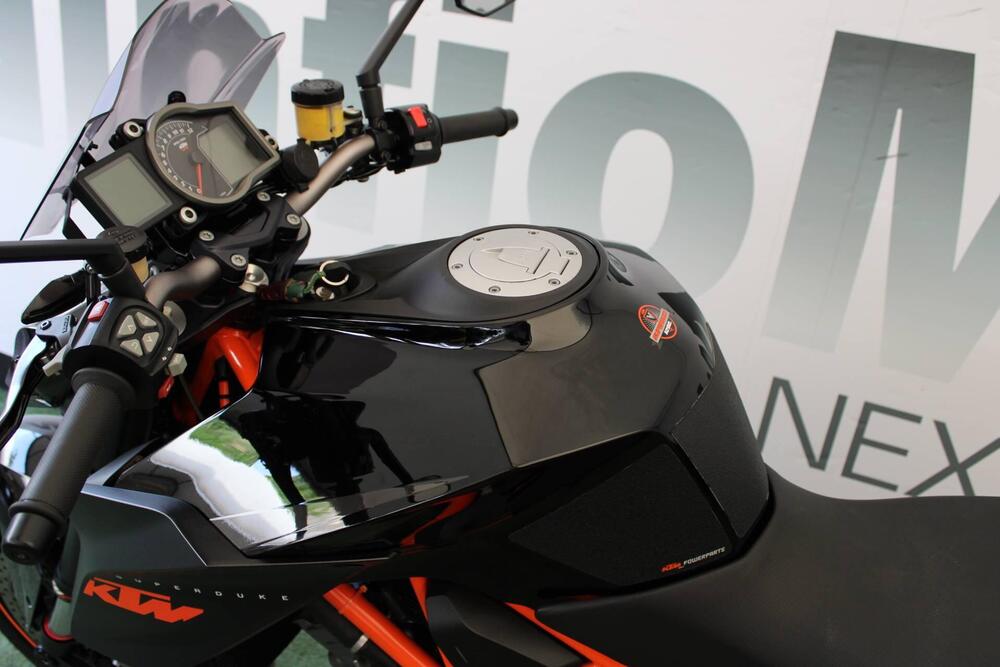 KTM 1290 Super Duke R ABS (2014 - 16) (5)