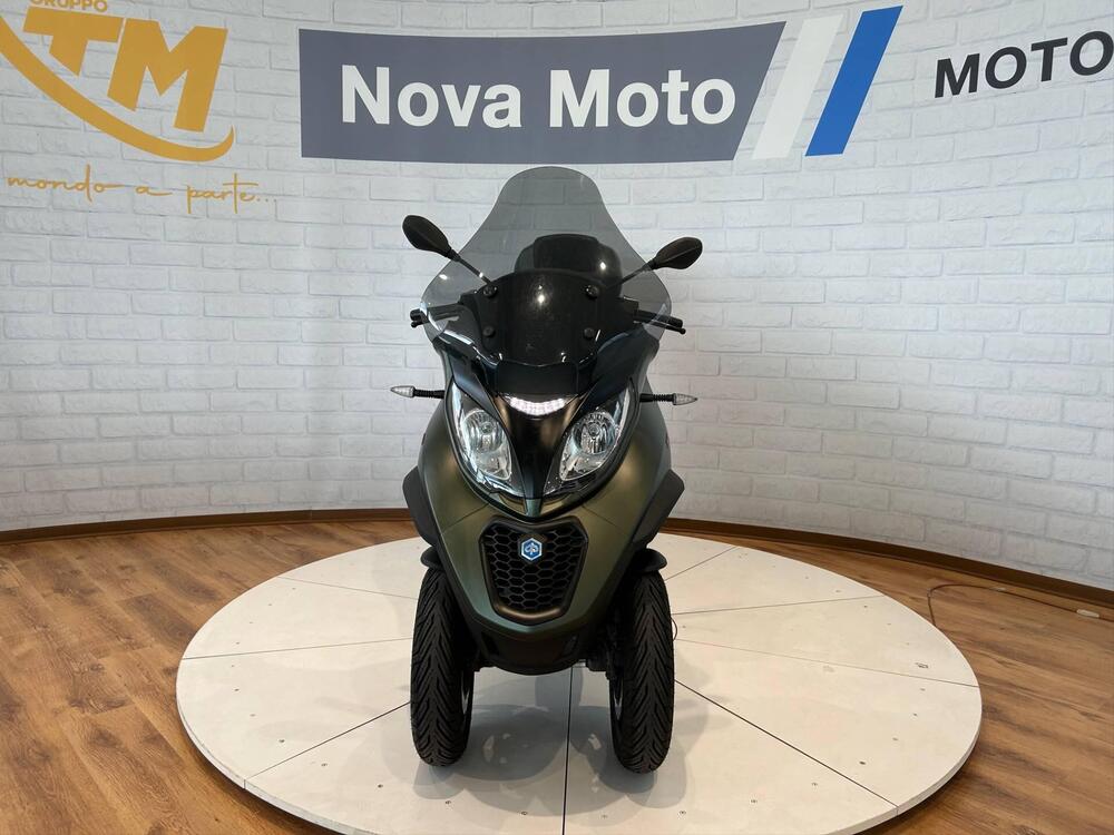 Piaggio Mp3 350 ie ABS (2018 - 19) (4)