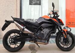 KTM 890 Duke L (2021) usata