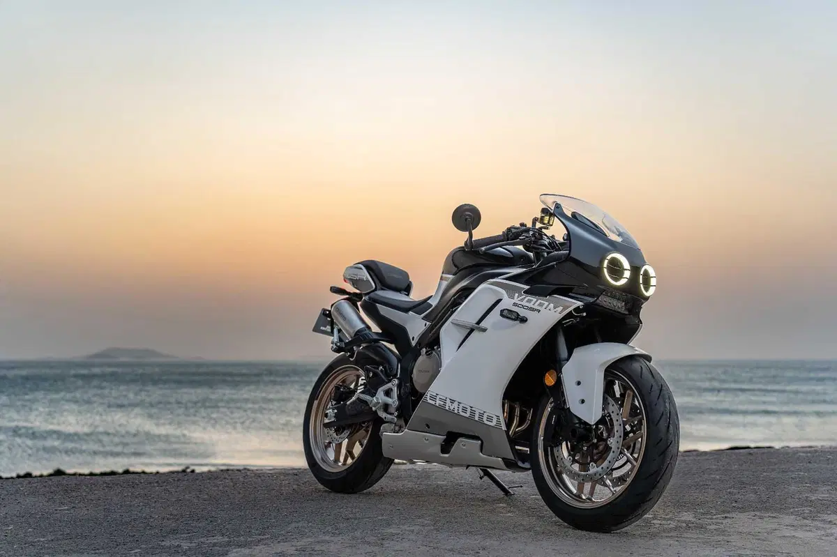 CFMOTO VOOM 500 SR: la sportiva 4 cilindri da 80 CV e 5.000€. Arriverà in Europa? [VIDEO E GALLERY] (7)