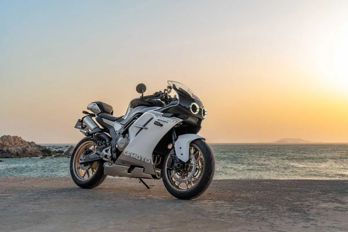 CFMOTO VOOM 500 SR: la sportiva 4 cilindri da 80 CV e 5.000€. Arriverà in Europa? [VIDEO E GALLERY] (9)