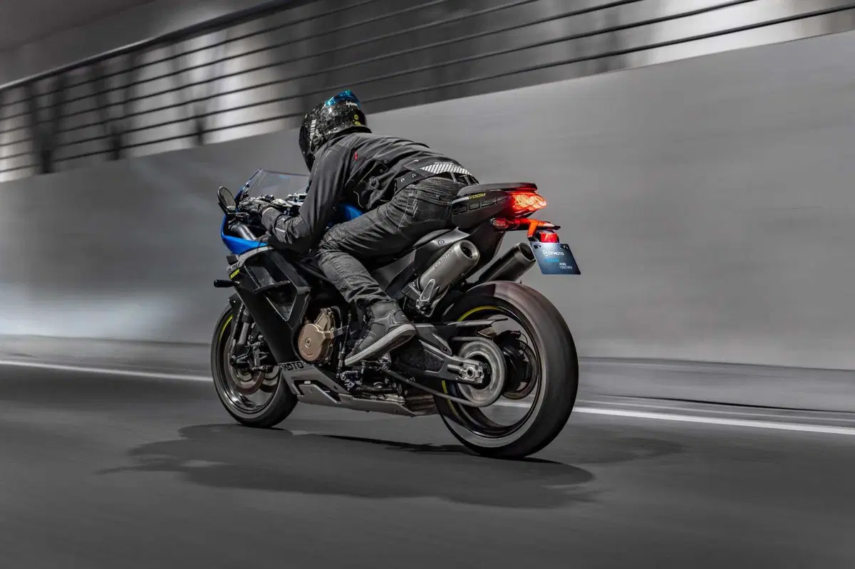 CFMOTO VOOM 500 SR: la sportiva 4 cilindri da 80 CV e 5.000€. Arriverà in Europa? [VIDEO E GALLERY] (22)
