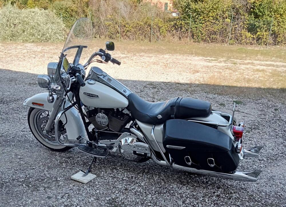 Harley-Davidson 1450 Road King Classic (2003 - 05) - FLHRCI (5)