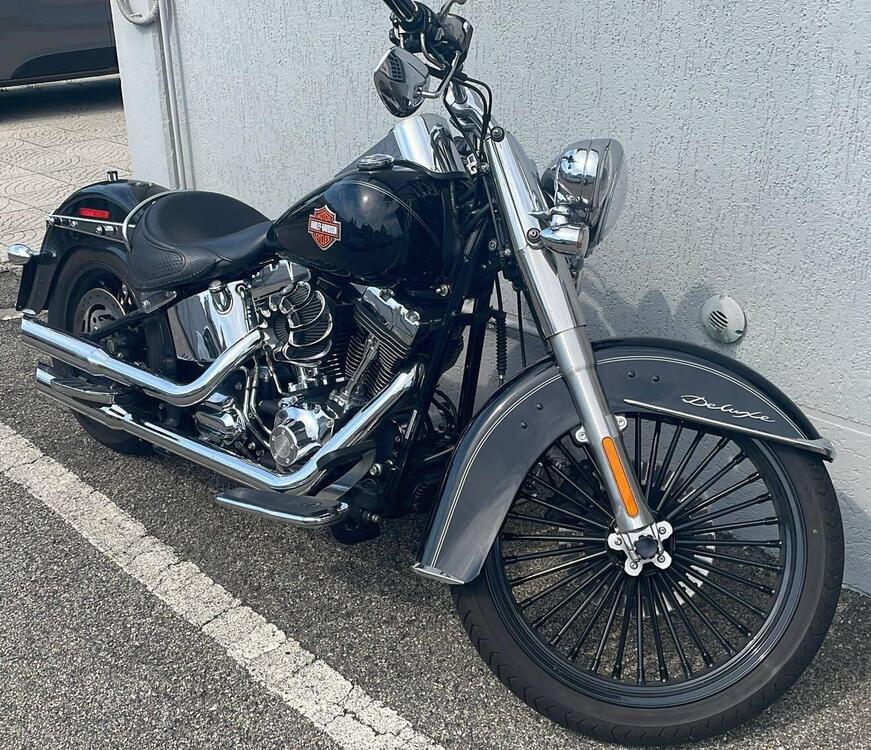 Harley-Davidson 1584 Deluxe (2007 - 08) - FLSTN