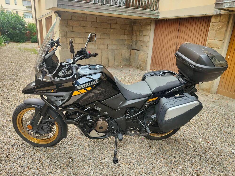 Suzuki V-Strom 1050XT Pro (2020 - 23) (3)