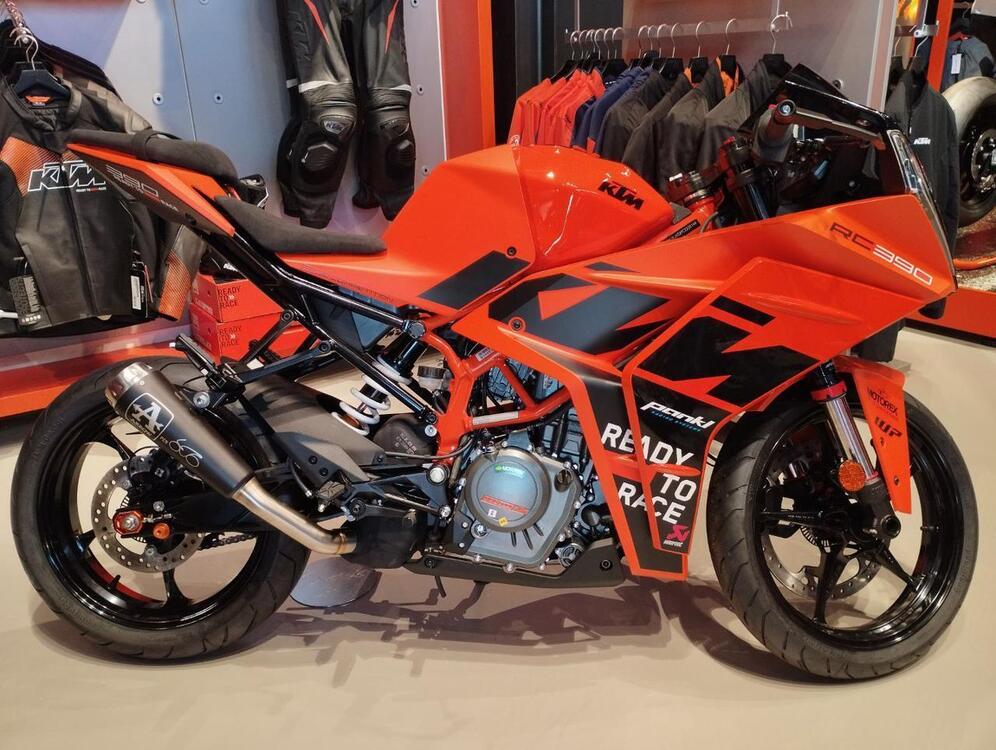 KTM RC 390 (2022 - 24) (2)