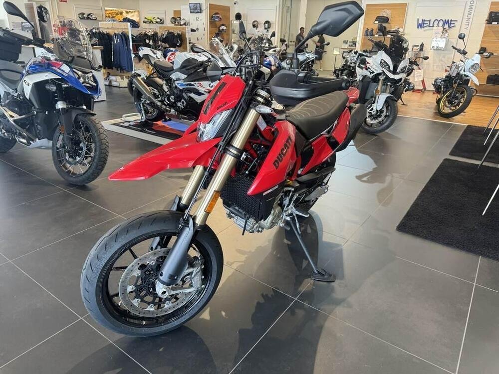 Ducati Hypermotard 698 Mono (2024) (5)