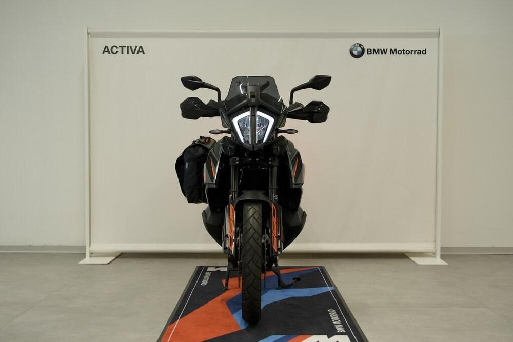 KTM 890 Adventure (2021) (4)