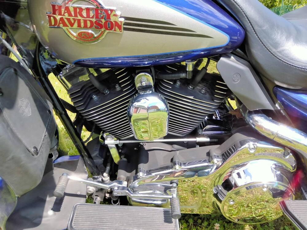 Harley-Davidson 1584 Electra Glide Ultra Classic (2007) - FLHTCU