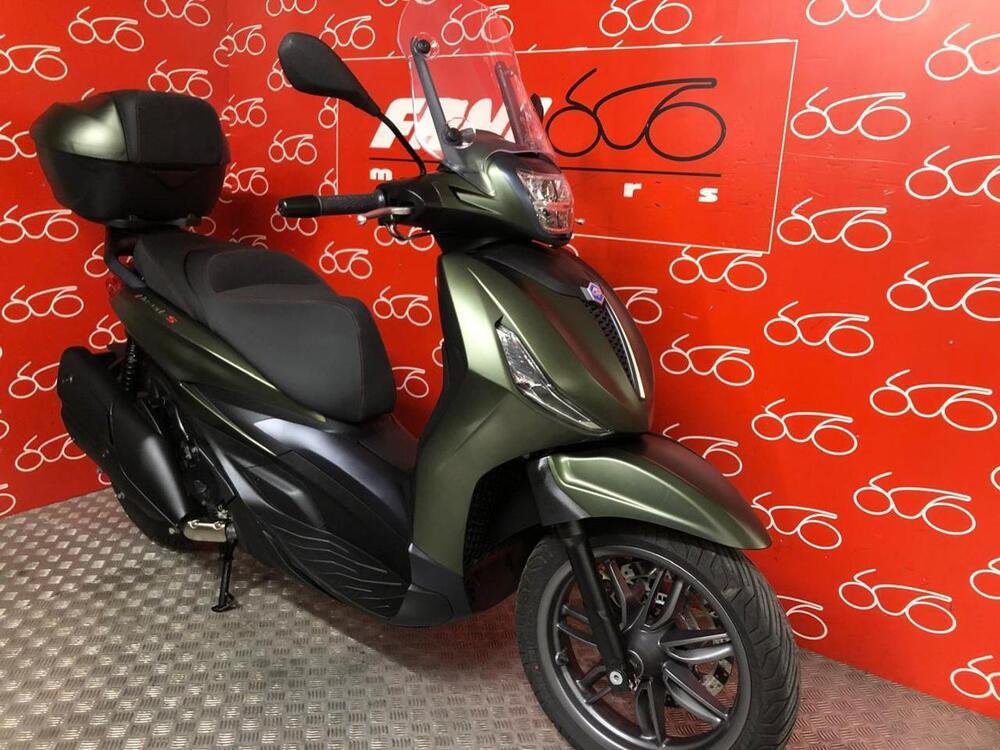 Piaggio Beverly 400 i.e. (2)