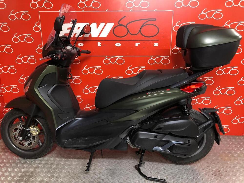 Piaggio Beverly 400 i.e. (3)