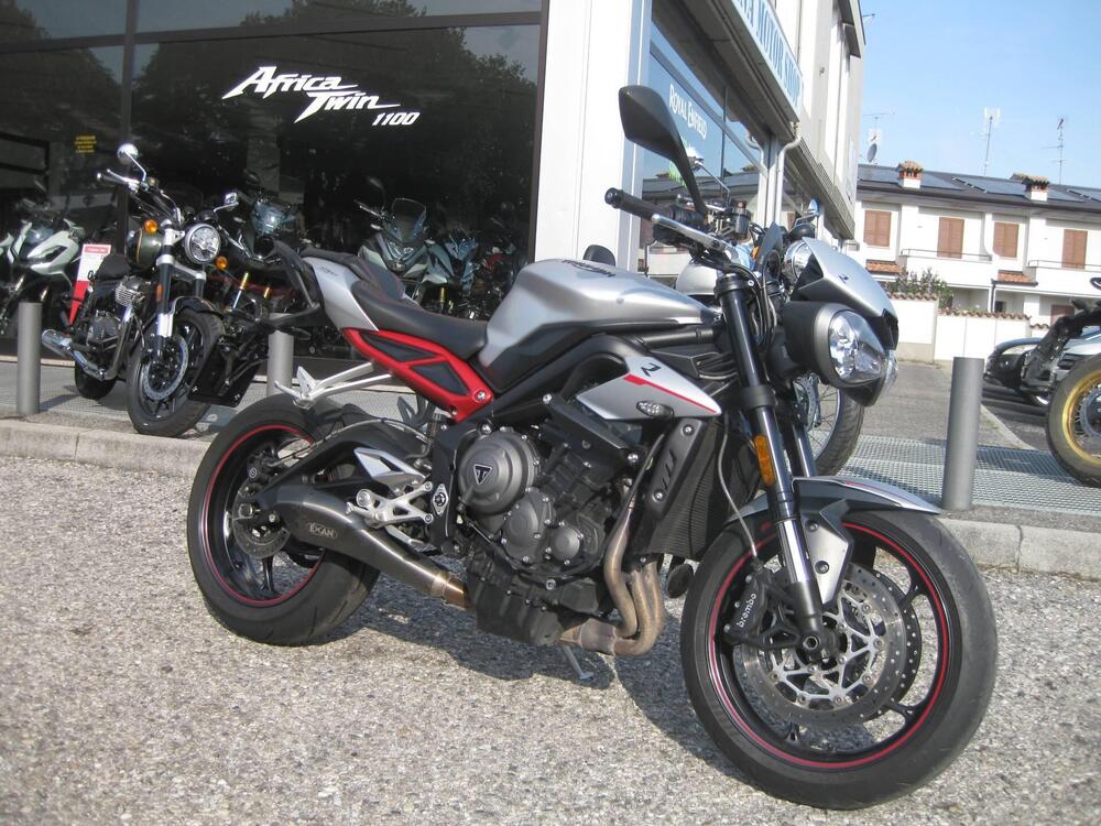 Triumph Street Triple R (2017 - 20) (2)