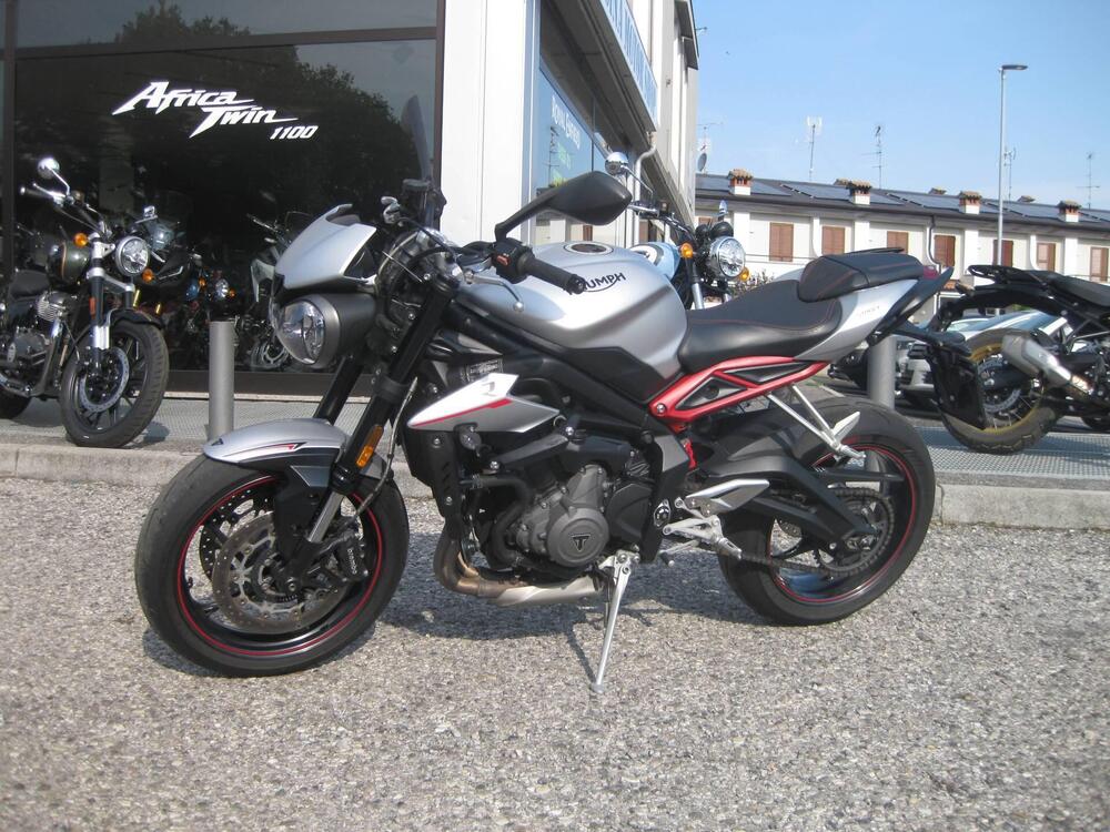 Triumph Street Triple R (2017 - 20) (4)