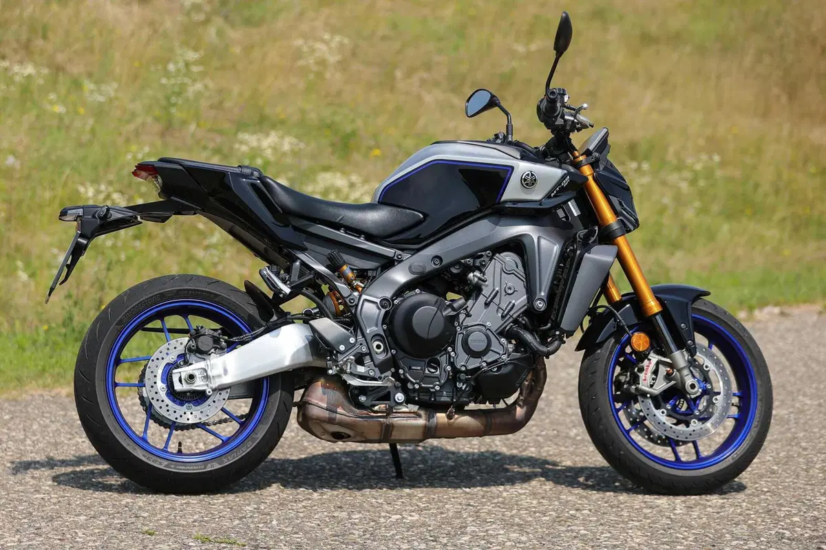 Yamaha MT-09 SP 2024 TEST: ancora più Hooligan. Come va, Pro e Contro, la prova su strada [VIDEO E GALLERY] (39)