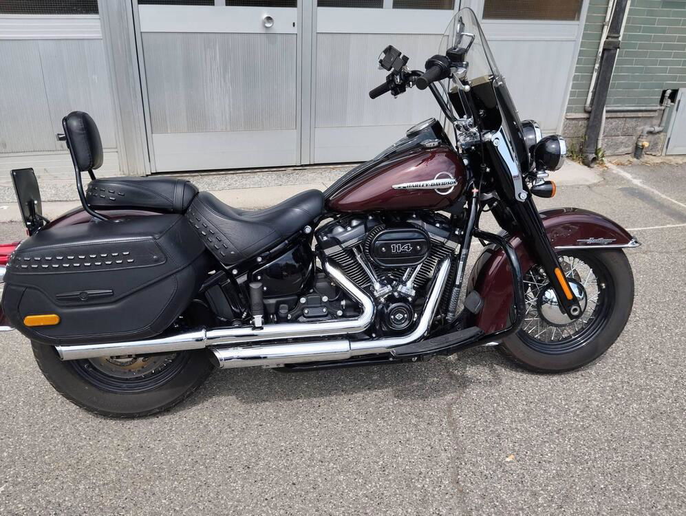 Harley-Davidson 114 Heritage Classic (2018 - 20) - FLHCS (4)