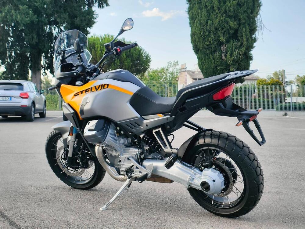 Moto Guzzi Stelvio PFF (2024) (3)