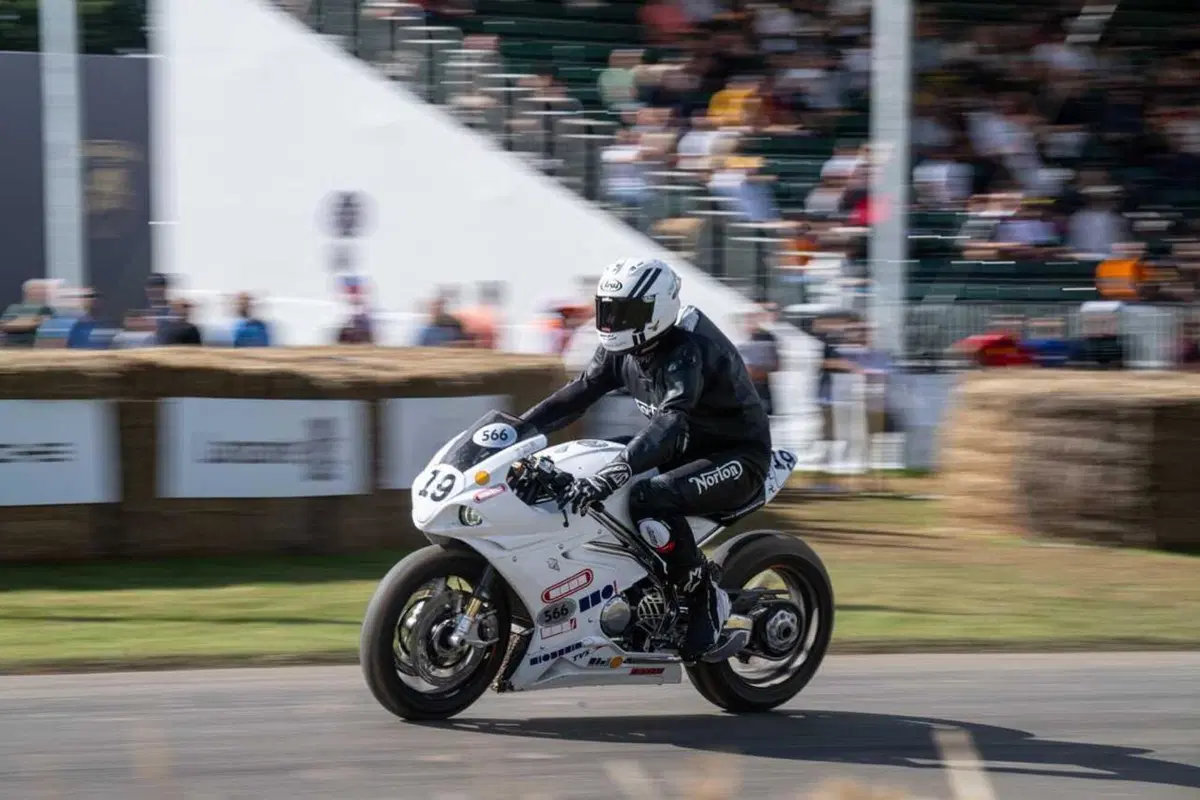 Quali sono, ad oggi, i piani di Norton Motorcycles? (4)